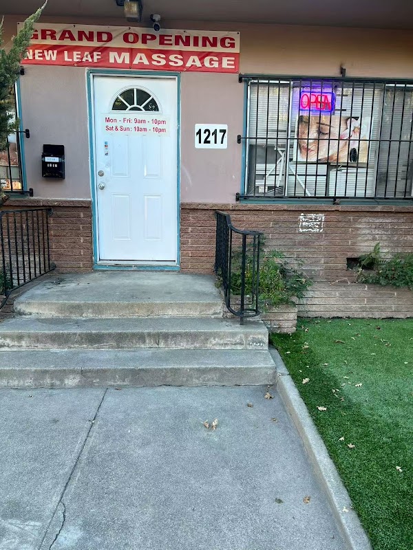 Moon Light Massage Center